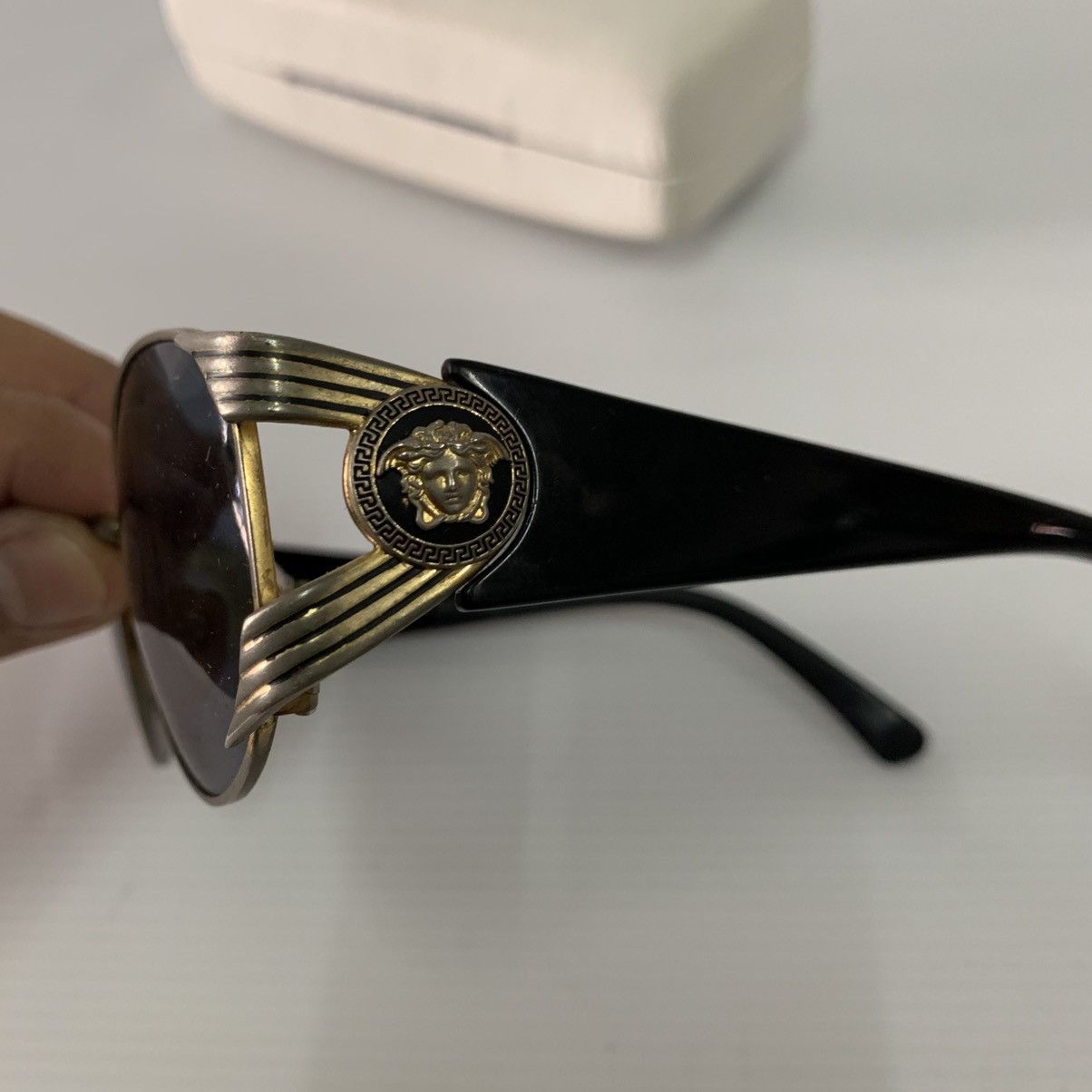 Versace Gianni Versace Vintage Sunglasses Size ONE SIZE - 6 Thumbnail