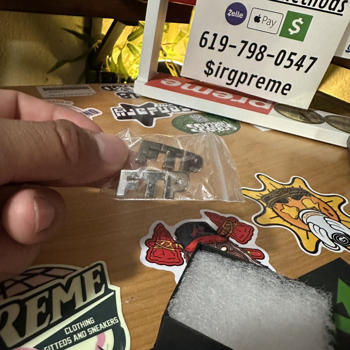 Fuck The Population Ftp lace locks / charms Size ONE SIZE - 5 Thumbnail