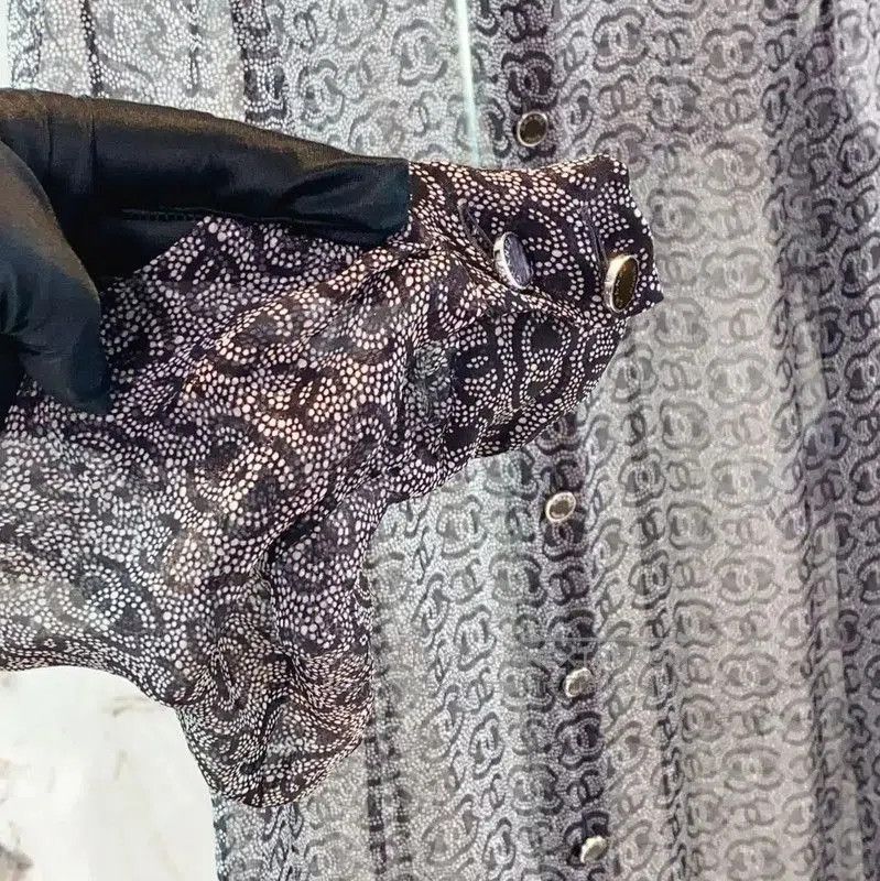Chanel Chanel Black Silk Long Sleeve Shirt . Size S / US 4 / IT 40 - 5 Thumbnail