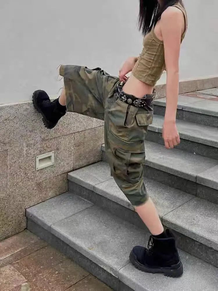 Designer × Japanese Brand Washed camouflage seven-quarter baggy work denim shorts Size US 30 / EU 46 - 2 Thumbnail