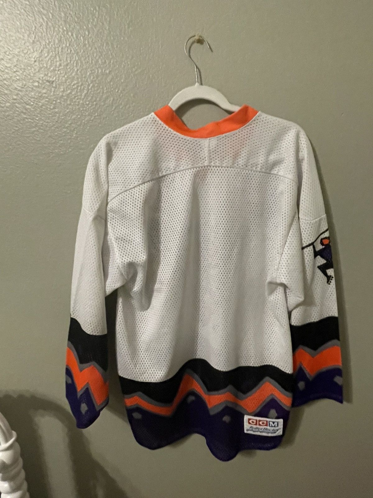 Other Vintage Vancouver Voodoo jersey Size US XL / EU 56 / 4 - 3 Thumbnail