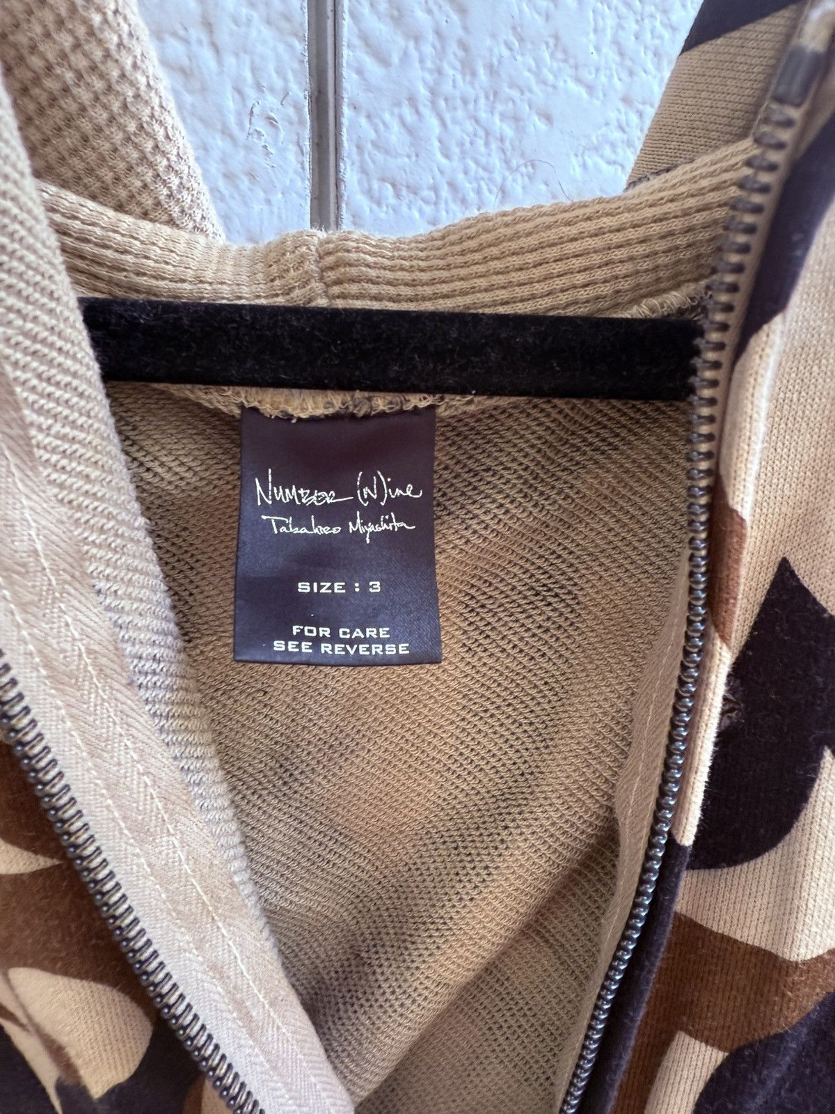 Number (N)ine Number nine tribal zip up Sz 3 Size US L / EU 52-54 / 3 - 21 Thumbnail