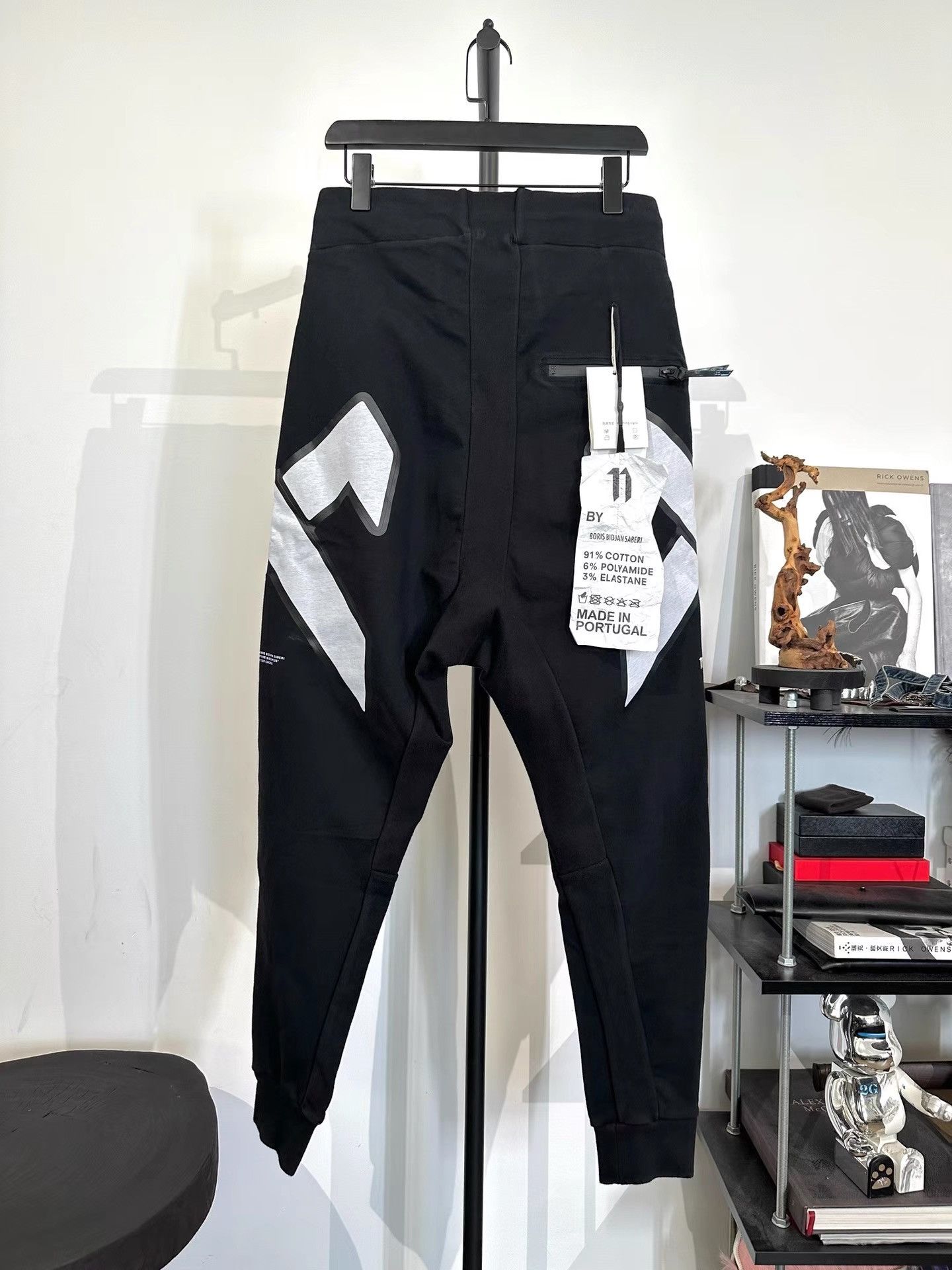 11 By Boris Bidjan Saberi 11by BBS Print Elastic Cuff Sweatpants K35 Size US 33 - 2 Thumbnail