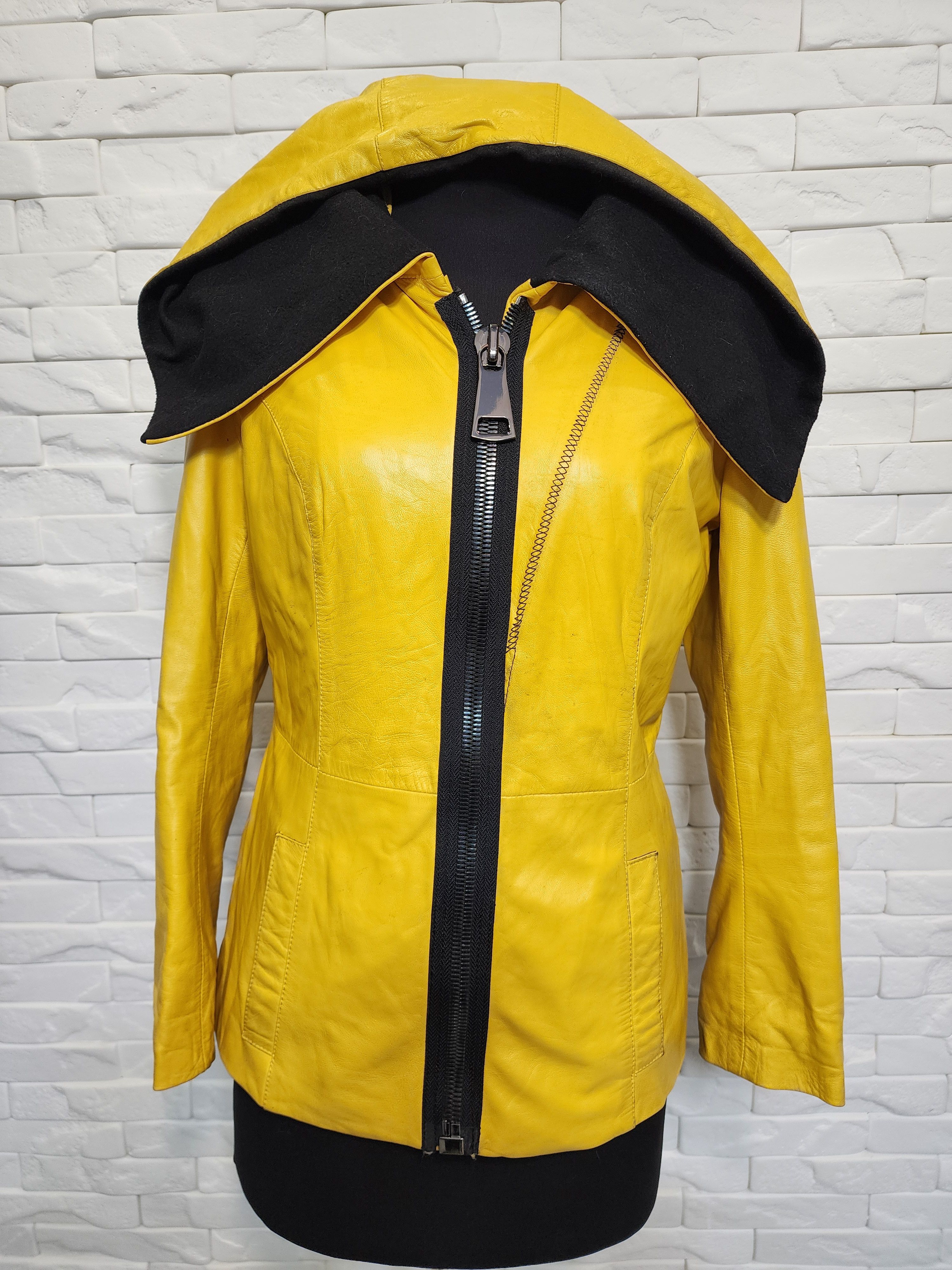 Genuine Leather Yellow Leather Hooded Jacket: Women's Sport Coat Size M / US 6-8 / IT 42-44 - 1 Thumbnail