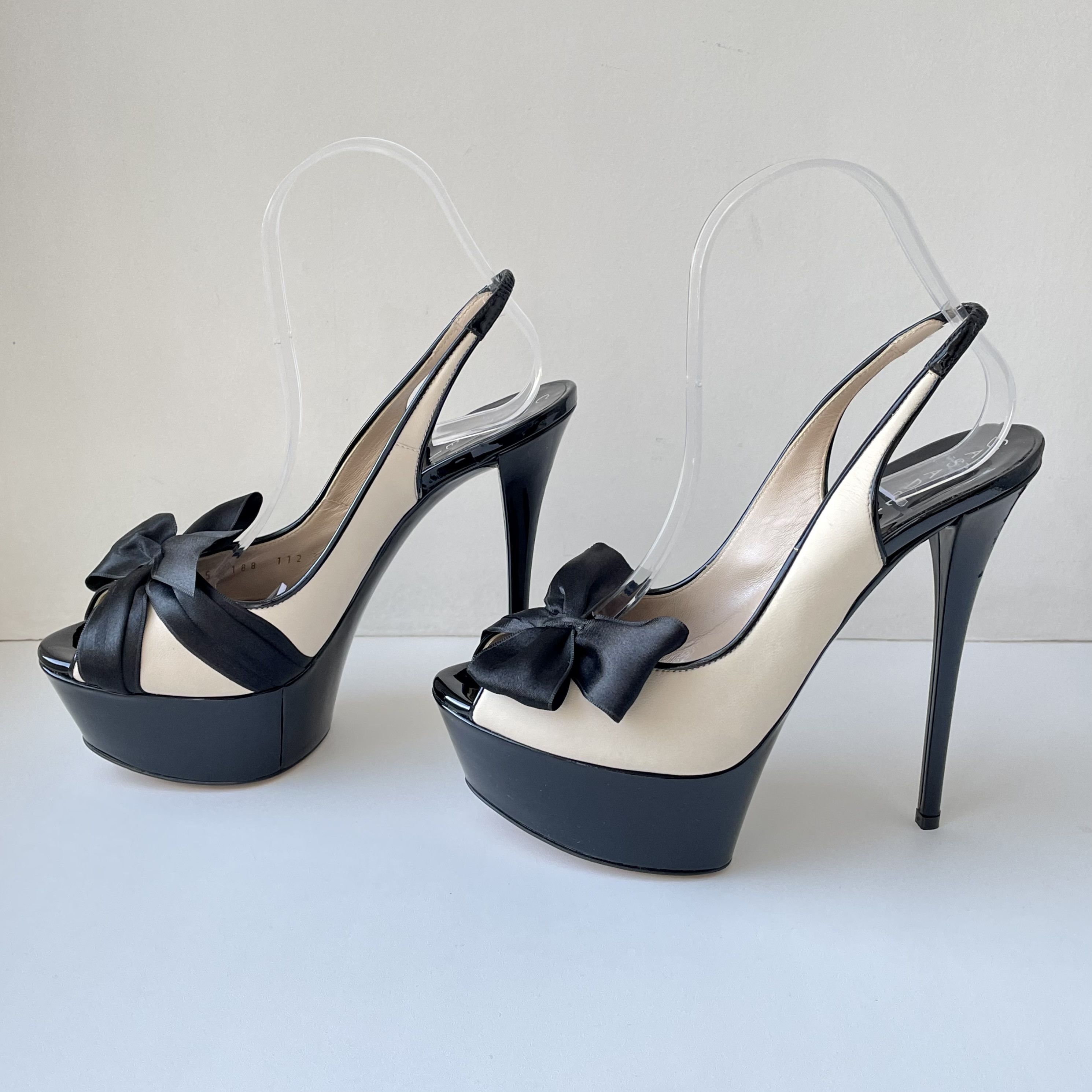 Casadei EUC Casadei 8,5 Women High Heel Platform Sandals Size US 8.5 / IT 38.5 - 4 Thumbnail