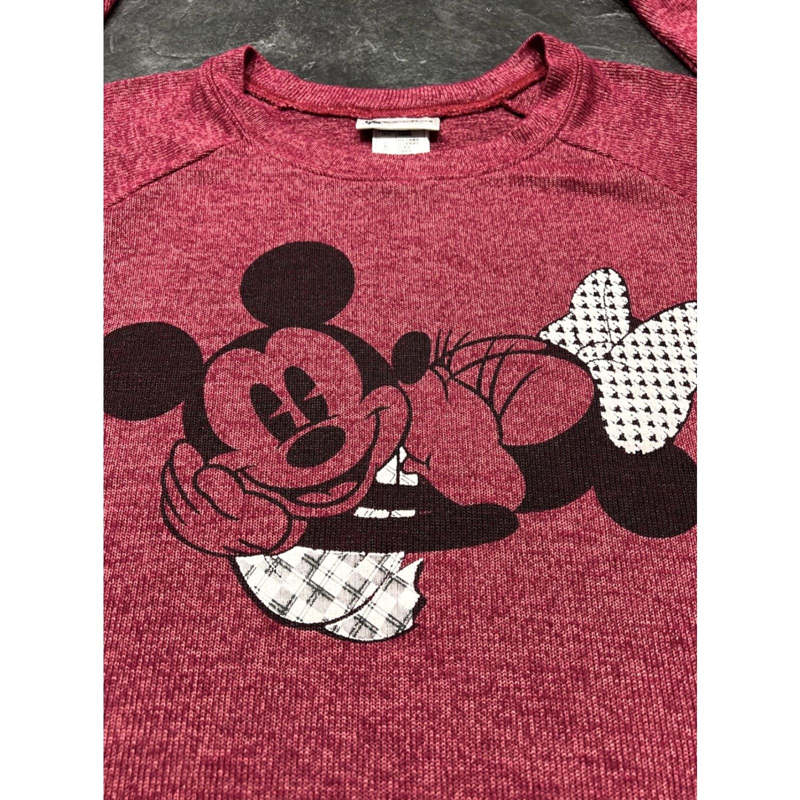 Disney Disney Parks Juniors Minnie Mouse Mickey Mouse Graphic Sweater Top Red XL Long Sleeve Pullover Womens Size XL / US 12-14 / IT 48-50 - 3 Thumbnail