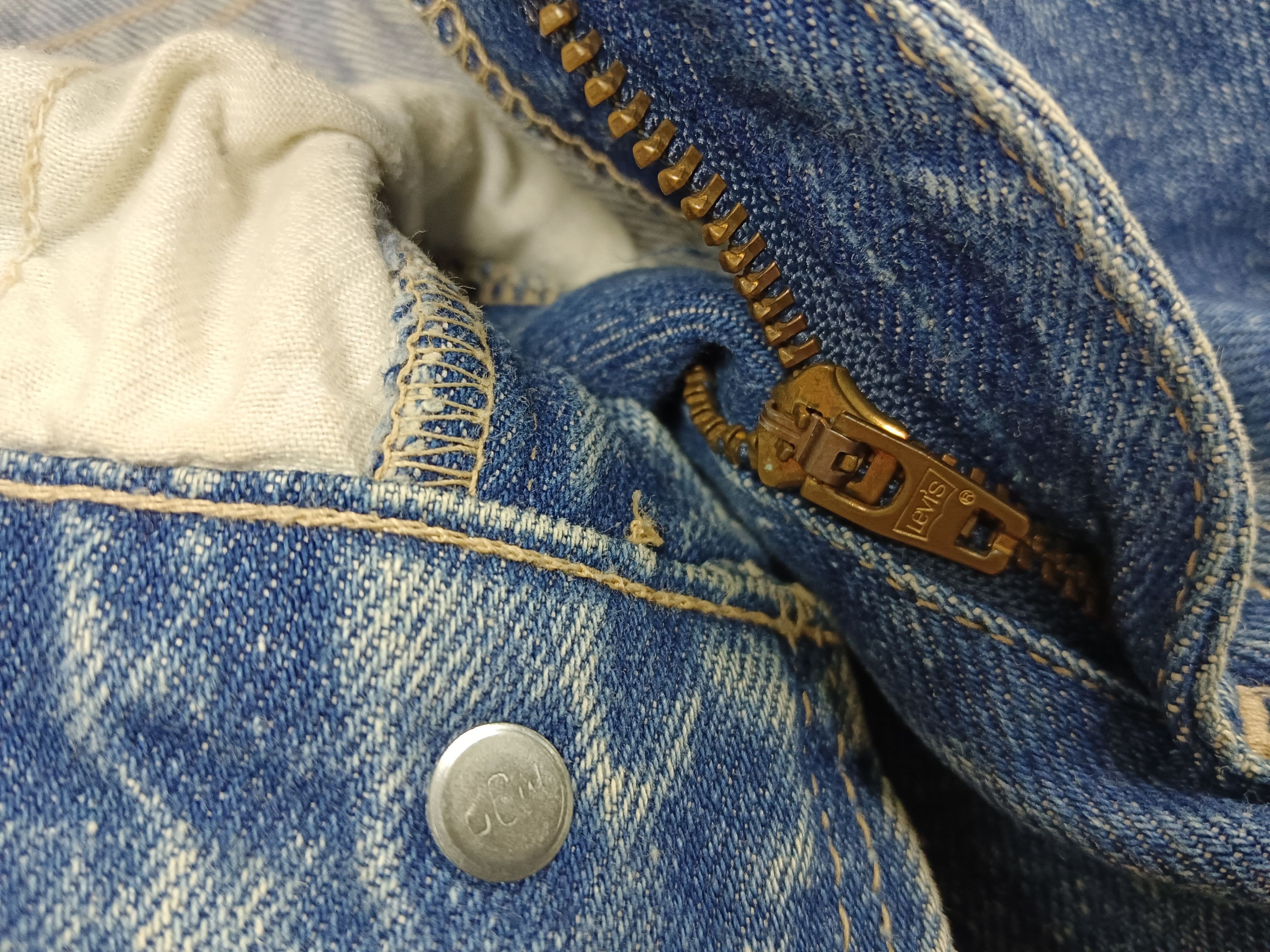 Levi's Vintage Clothing Levis vintage silver tag classic unisex size 25 Size US 26 / EU 42 - 5 Thumbnail