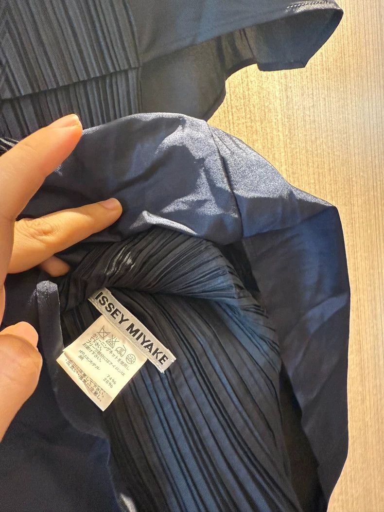 Issey Miyake Issey Miyake A black main line high-end skirt skirt dress Size S / US 4 / IT 40 - 9 Thumbnail