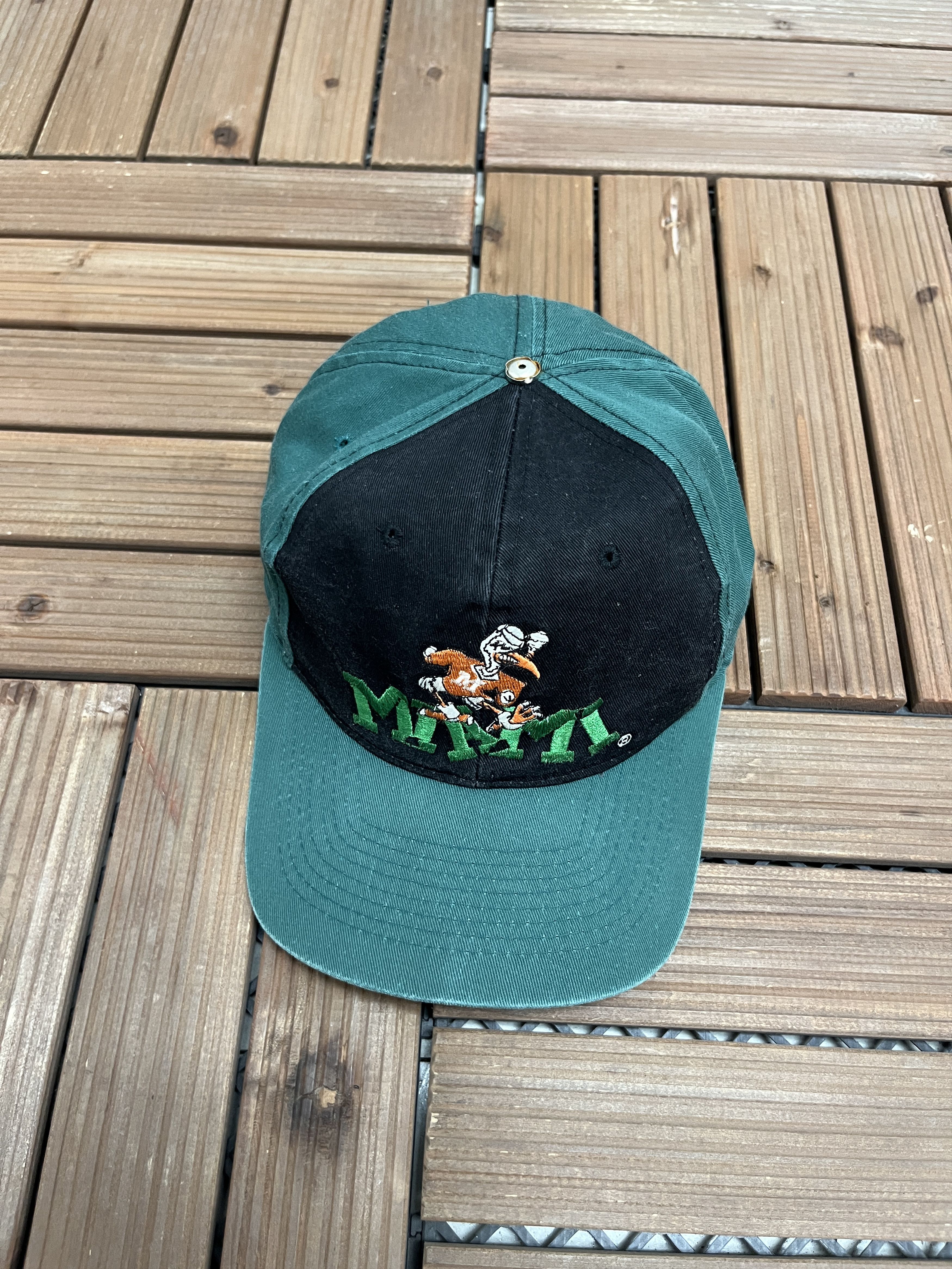 Vintage Miami Hurricanes Vintage Snap Back Hat Cap Size ONE SIZE - 1 Thumbnail