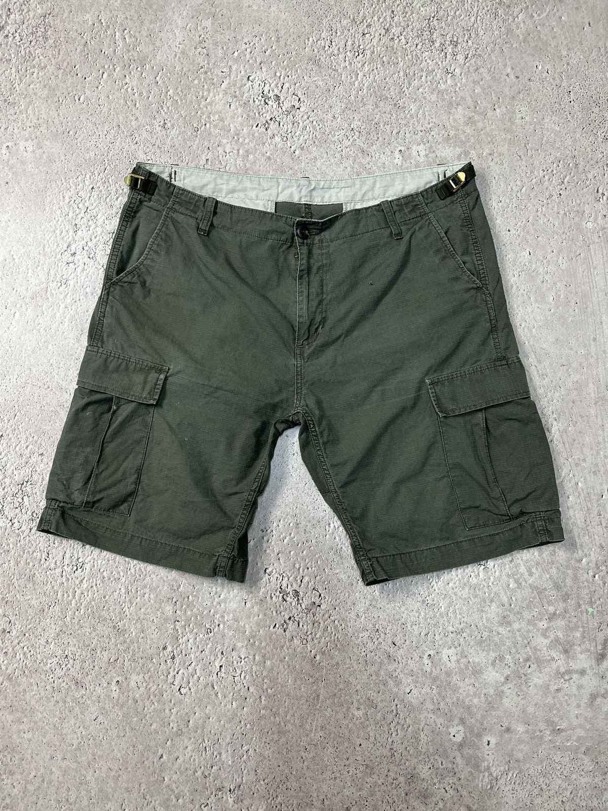 Carhartt × Vintage Carhartt Shorts Vintage CARGO Logo Style Skate Y2 Size US 38 / EU 54 - 1 Thumbnail