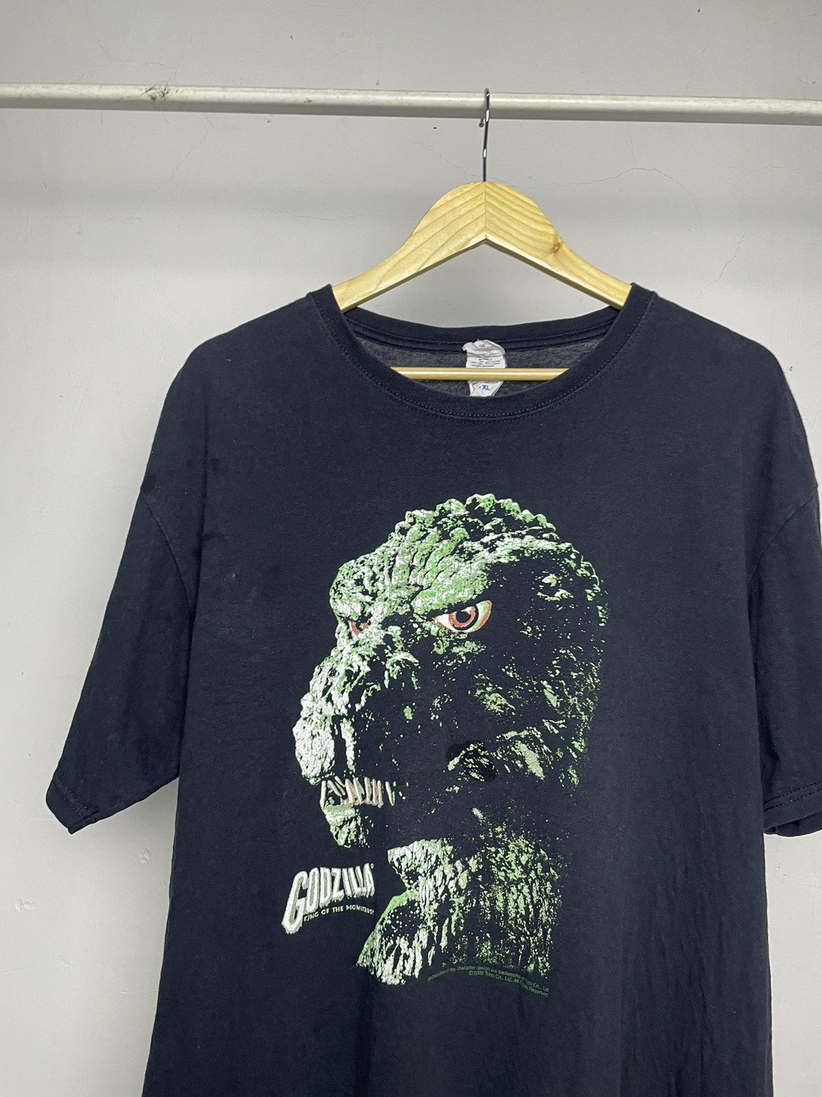 Vintage Vintage Godzilla Big Print Rare Movie tshirt Size US XL / EU 56 / 4 - 2 Thumbnail