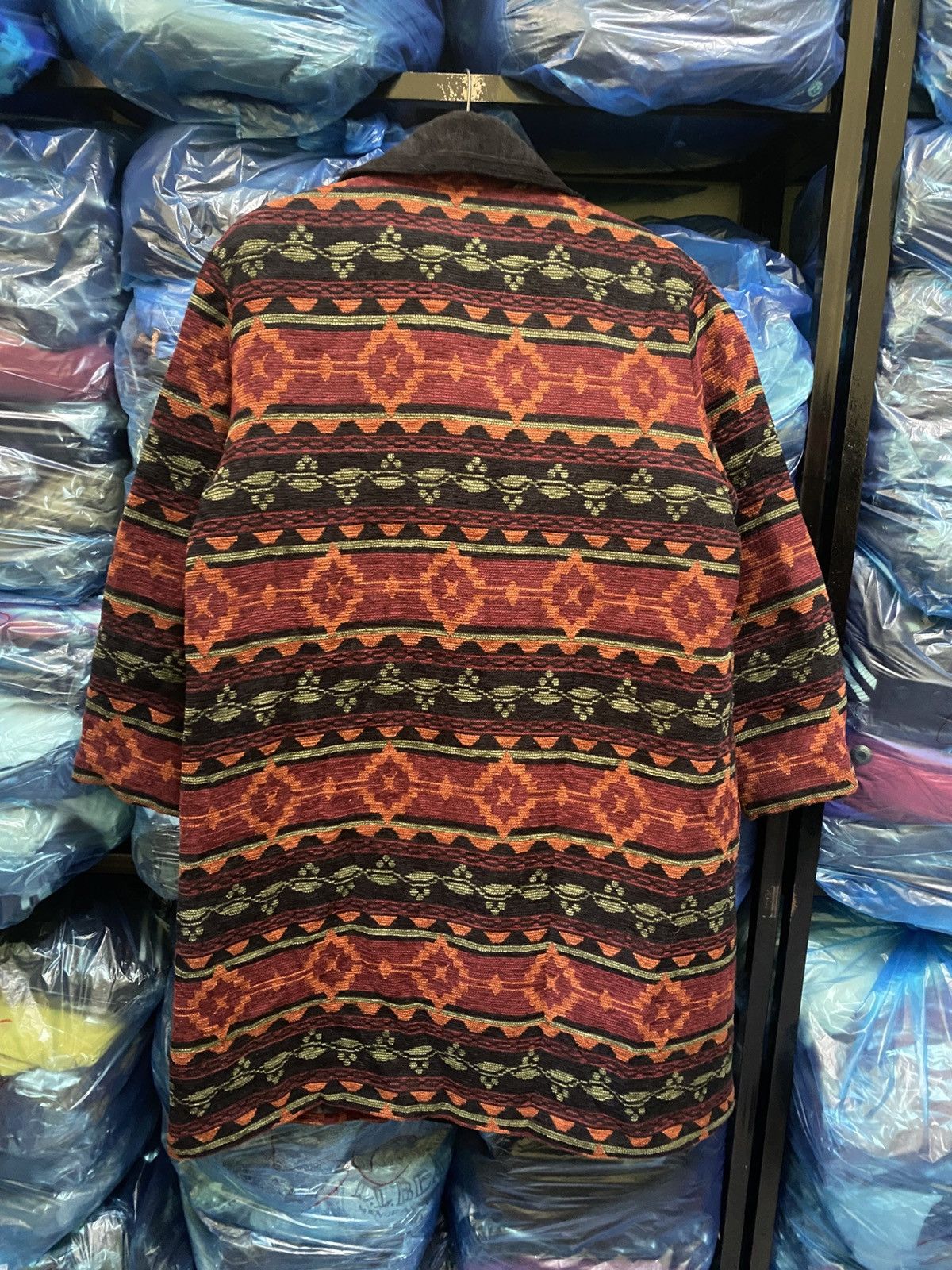 Vintage VINTAGE NAVAJO MOTIVE LONG COAT Size M / US 6-8 / IT 42-44 - 10 Thumbnail