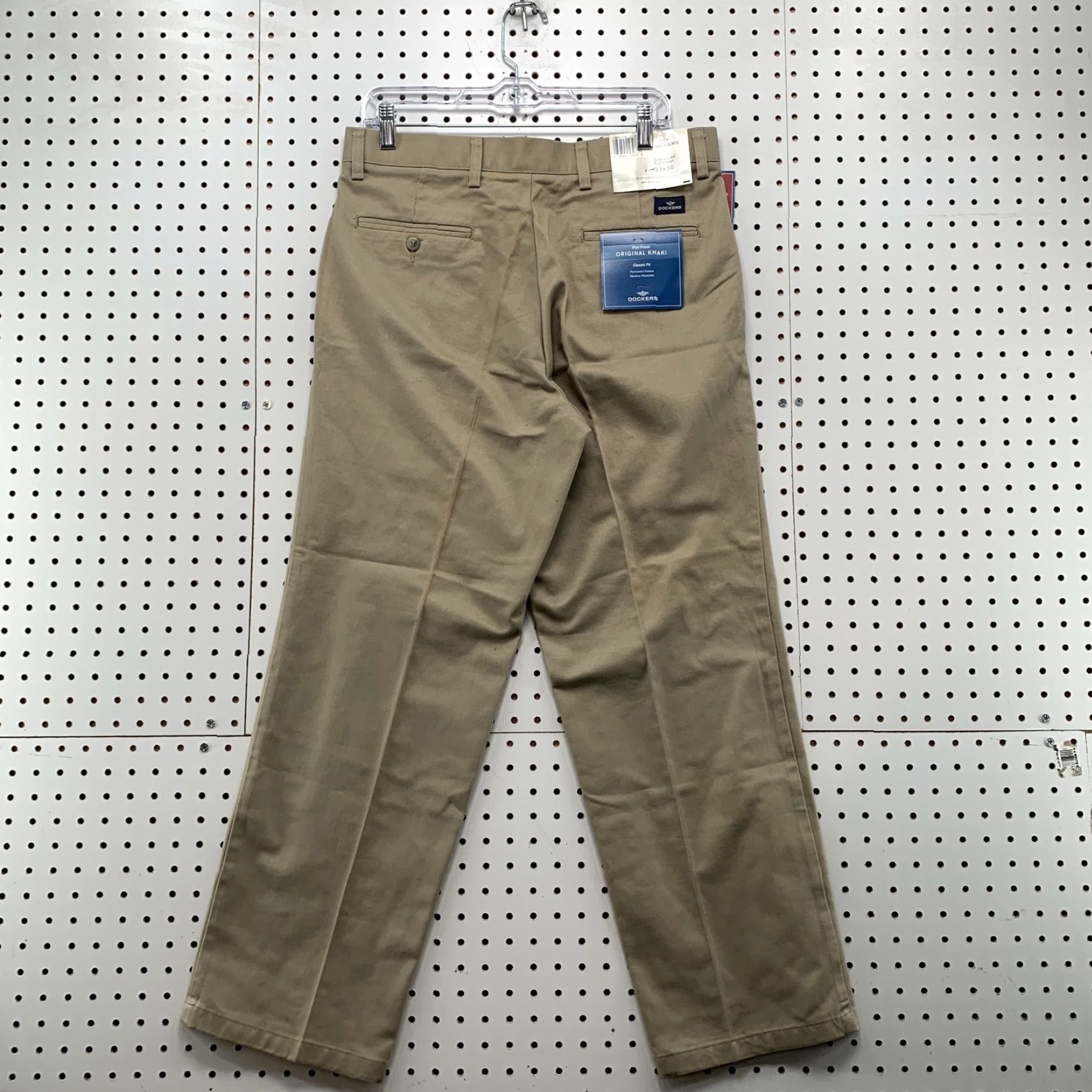 Dockers VINTAGE? No — Dockers Khaki Chino Pants, 33x30, Brown, Straight Leg, Men, - Dockers Brand, Khaki Chino, NWT, Flat Front, Cotton, Casual Wear Size US 33 - 6 Thumbnail