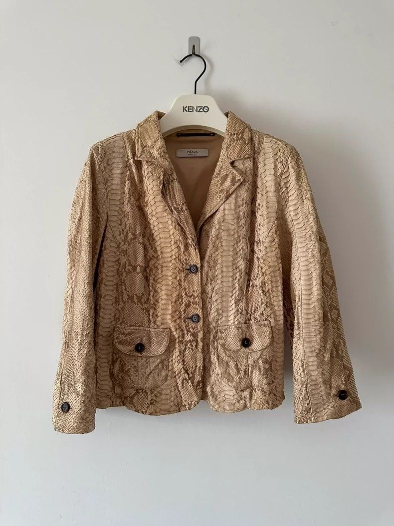 Prada Prada Snakeskin jacket 2501-Nextarrow Size M / US 6-8 / IT 42-44 - 1 Thumbnail