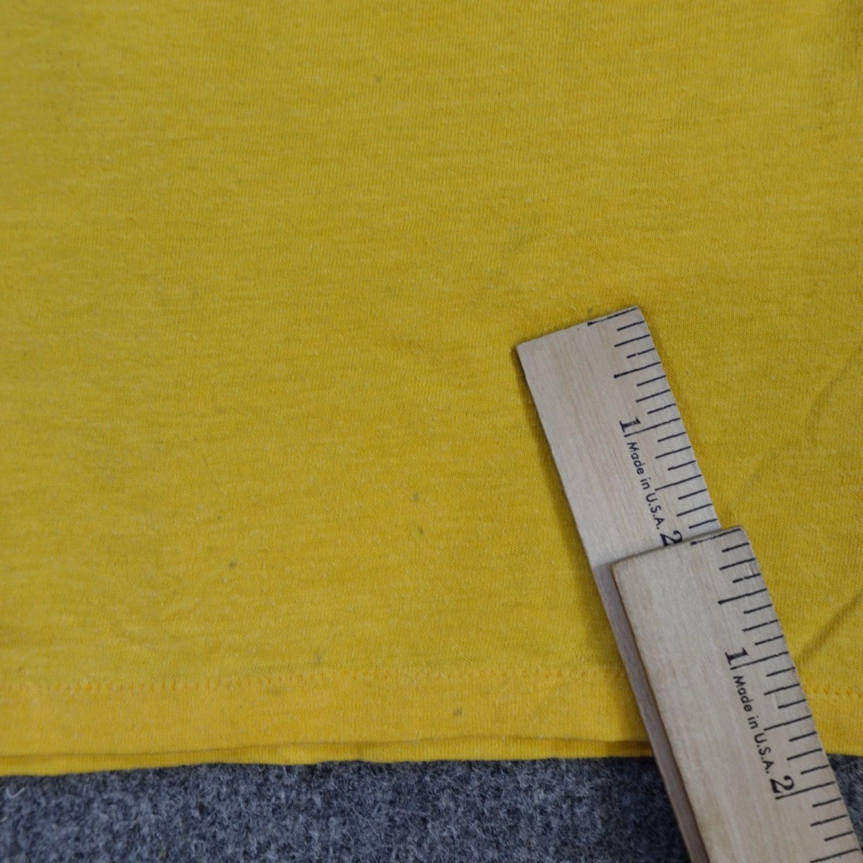 Vintage VINTAGE Preakness Pimlico T-shirt Mens Small Yellow 90s Graphic Print Shirt Size US S / EU 44-46 / 1 - 3 Thumbnail
