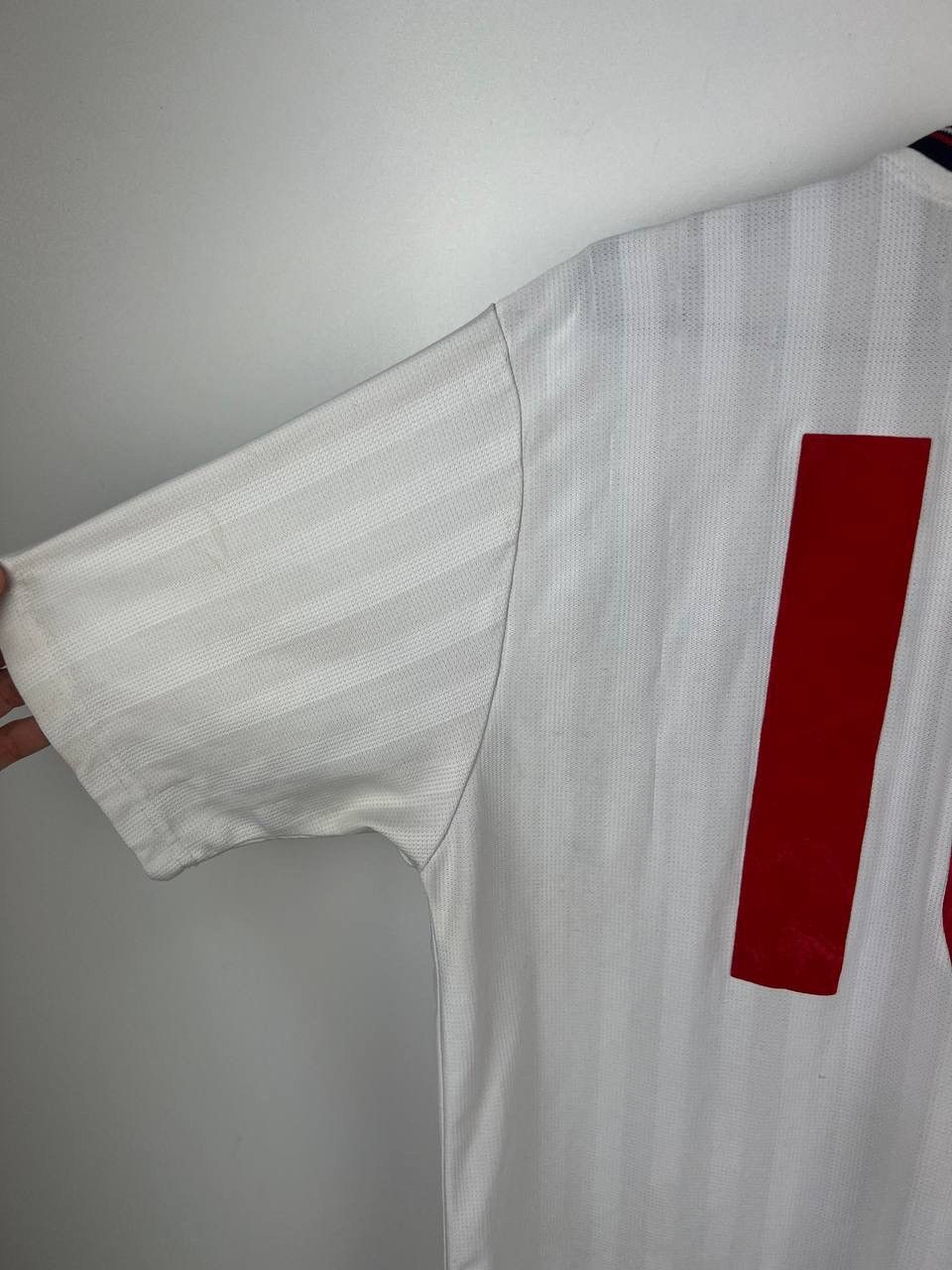 Umbro × Vintage England Umbro 10 number Jersey vintage t-shirts size M Size US M / EU 48-50 / 2 - 4 Thumbnail