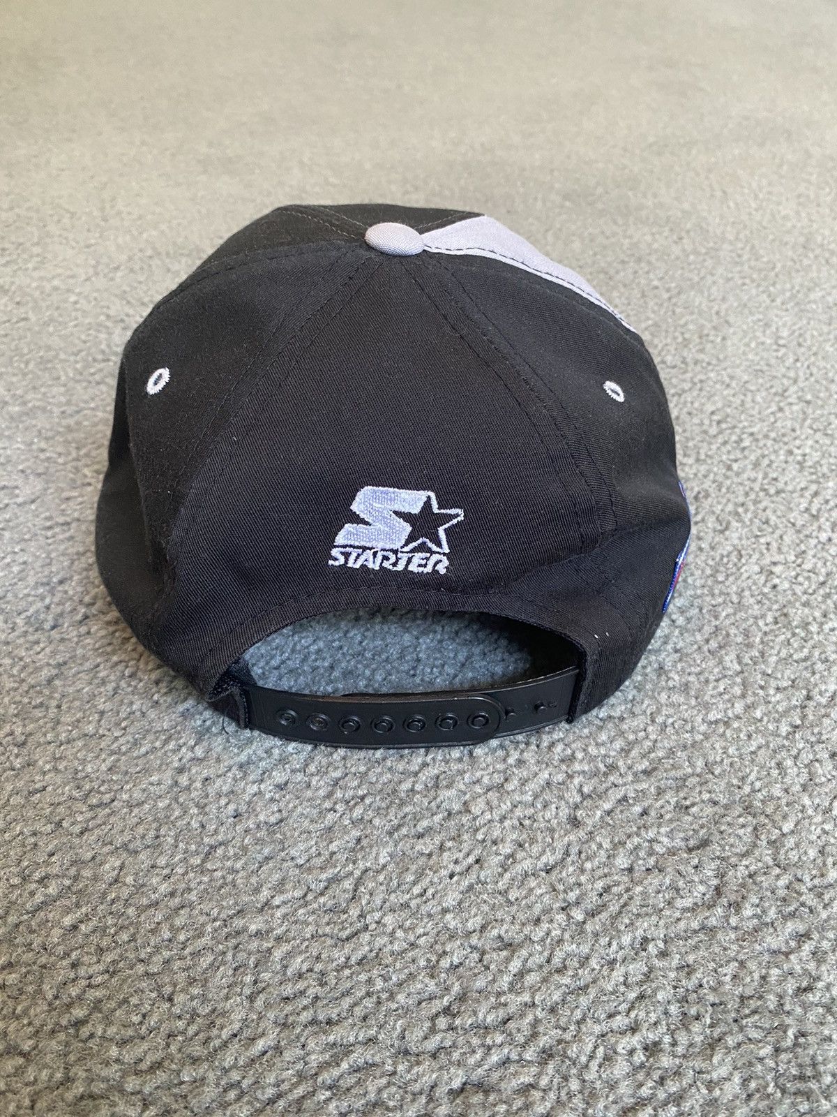 NFL × Starter × Vintage Vintage Oakland Raiders Big Spellout SnapBack Hat Size ONE SIZE - 4 Thumbnail
