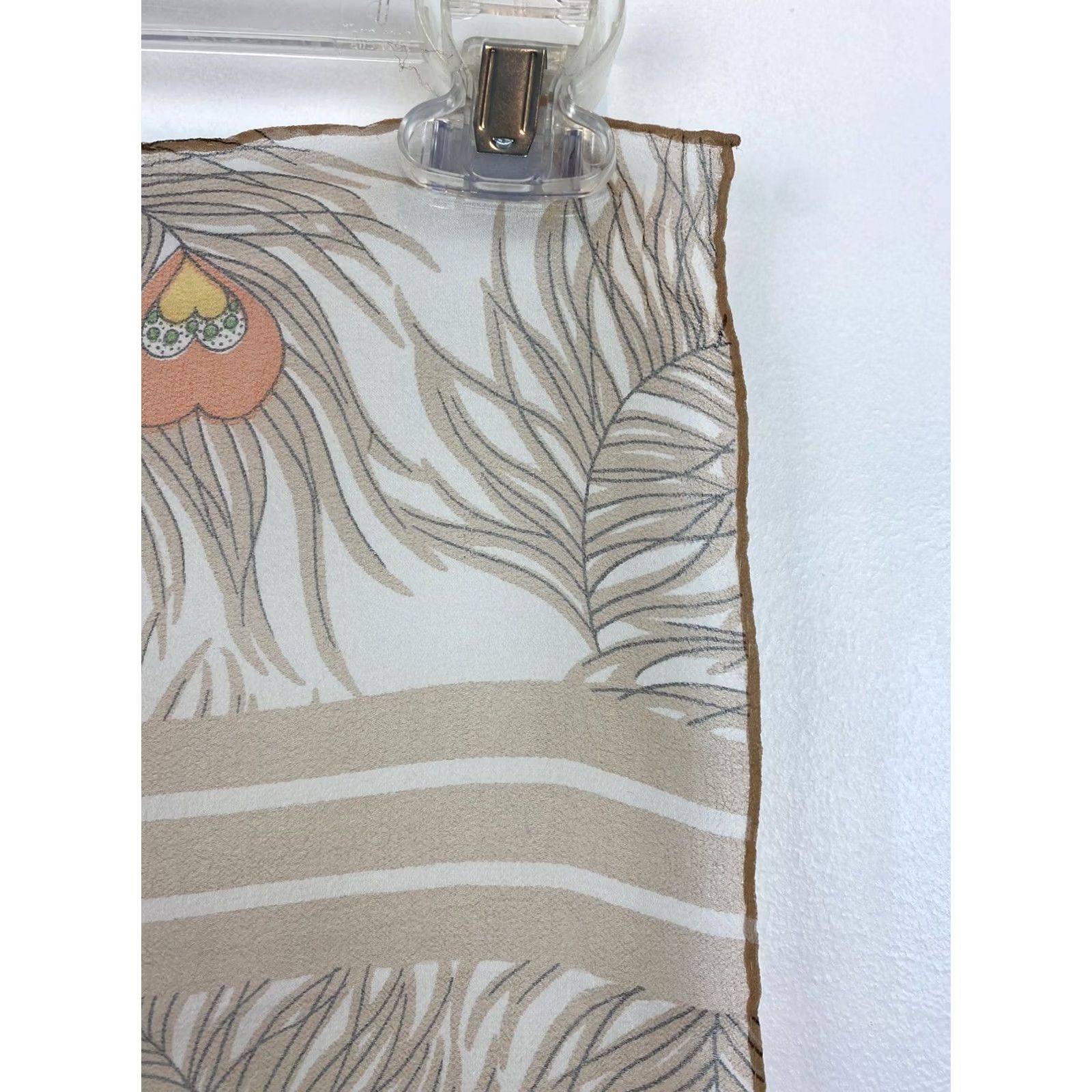Diane von Furstenberg Item Specifications: Brand: Adidas Size ONE SIZE - 4 Thumbnail