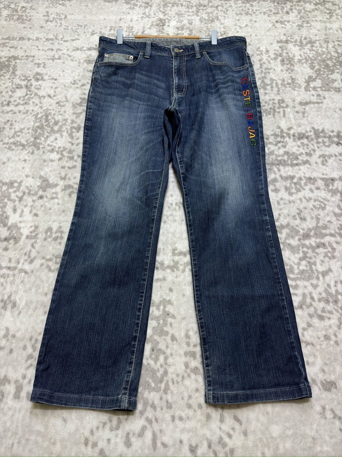 Jean Charles De Castelbajac Jean Charles de Castelbajac Logo Embroidered Jeans Pop Art Size US 36 / EU 52 - 1 Thumbnail