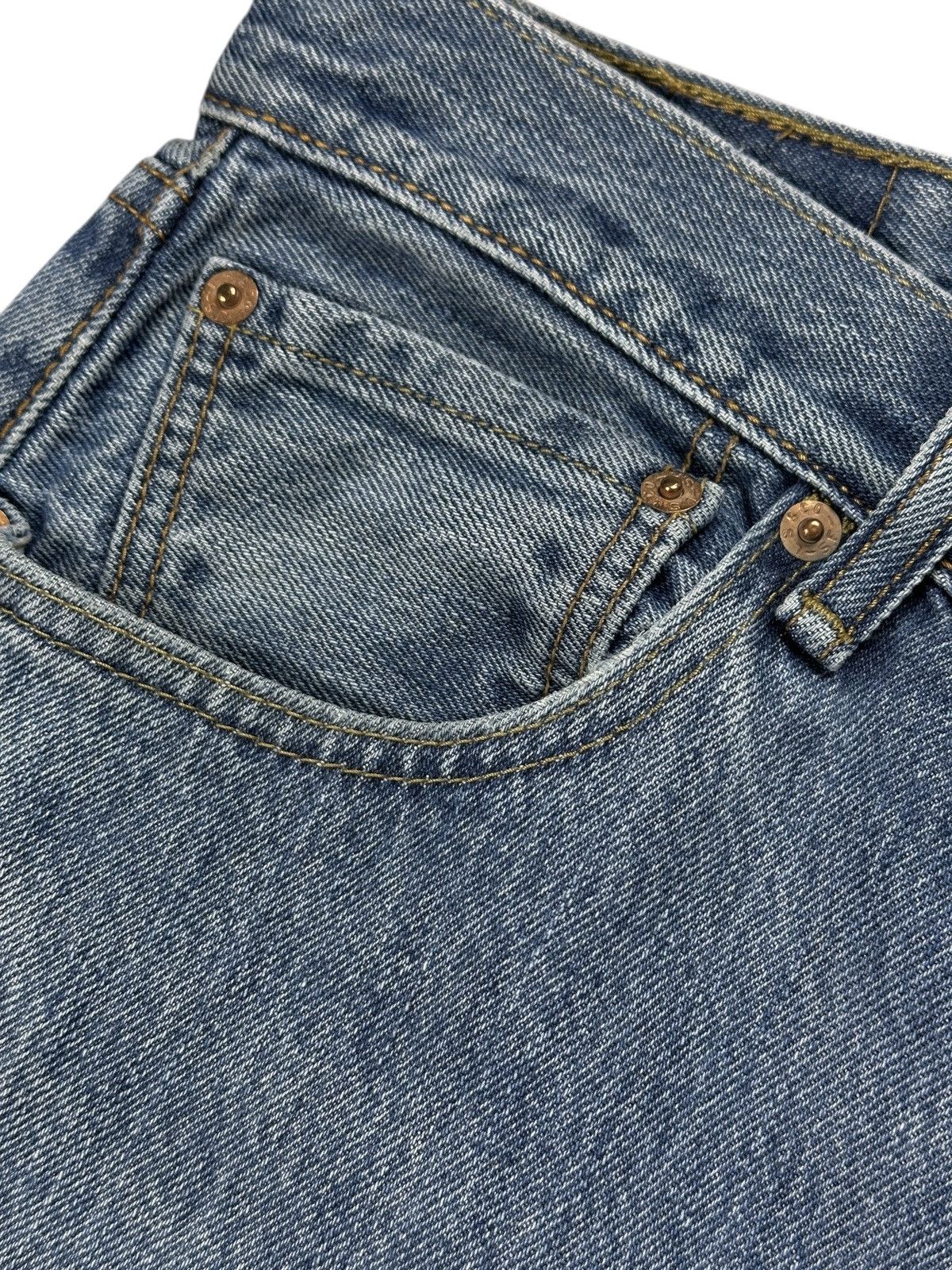 Levi's Vintage Levis 501 Jeans Washed Blue Denim Men’s Size W32 L32 Size US 32 / EU 48 - 17 Thumbnail