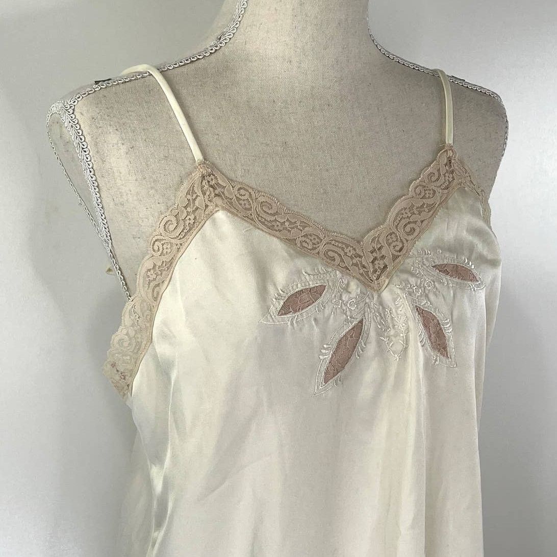 Vintage Vintage 80s Cream Slip Dress Lingerie Vegan Boudior Size M / US 6-8 / IT 42-44 - 2 Thumbnail