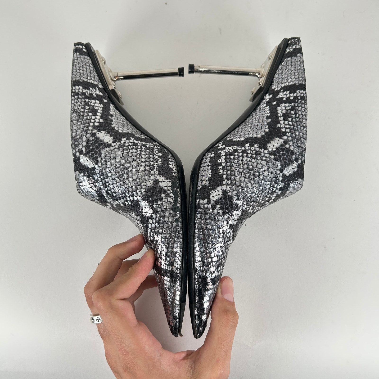 Balenciaga Balenciaga Snake Skin Pumps 38.5 Size US 8.5 / IT 38.5 - 6 Thumbnail