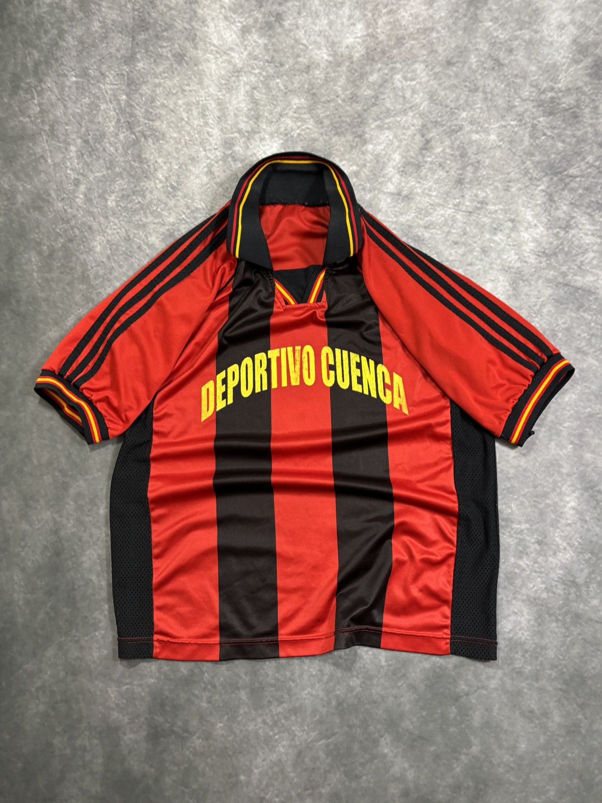 Vintage 1990s Vintage Deportivo Cuenca Jersey Soccer Collar Ecuador Size US S / EU 44-46 / 1 - 1 Thumbnail