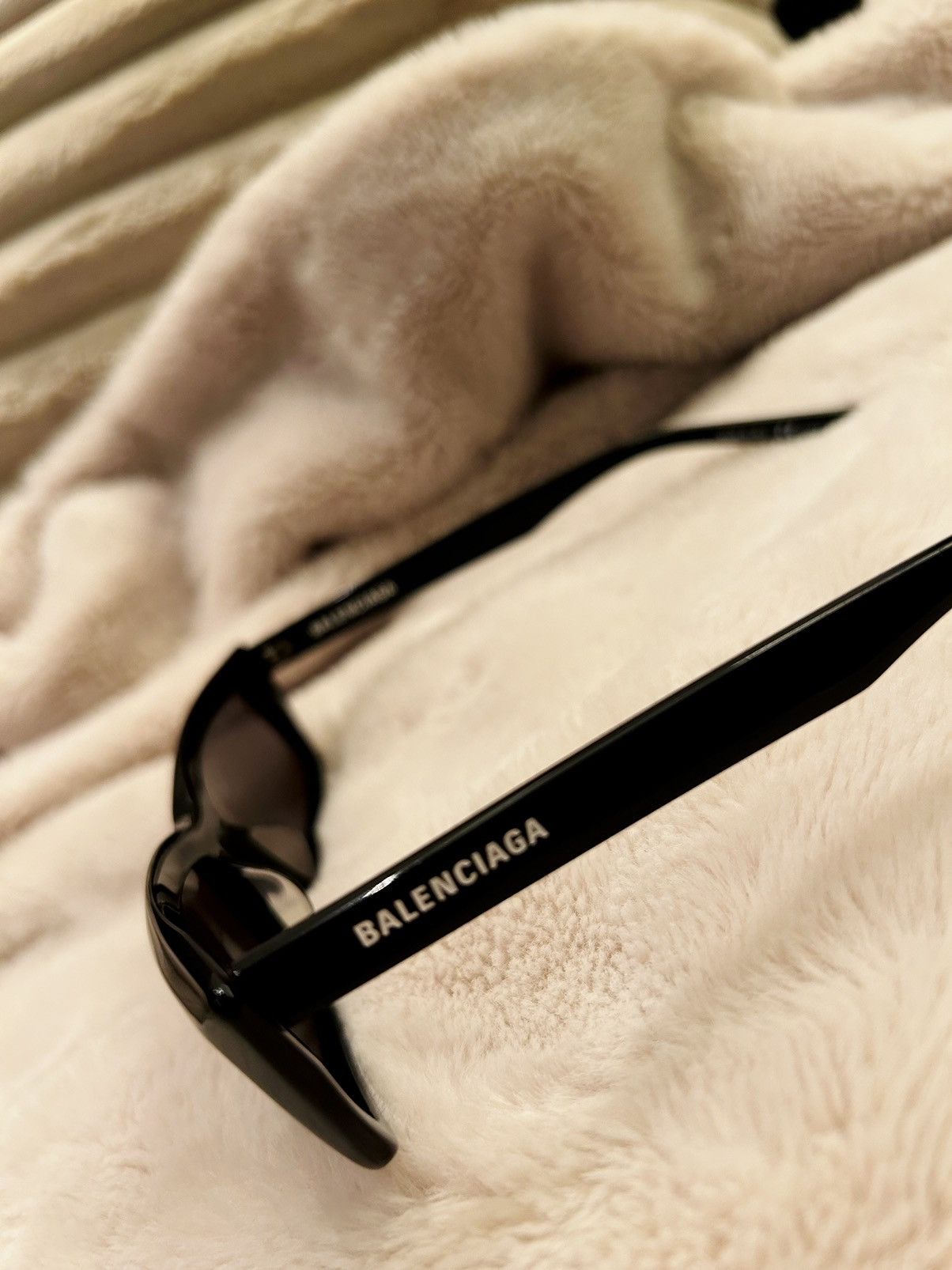 Balenciaga Balenciaga Narrow Cat Eye Sunglasses Size ONE SIZE - 3 Thumbnail
