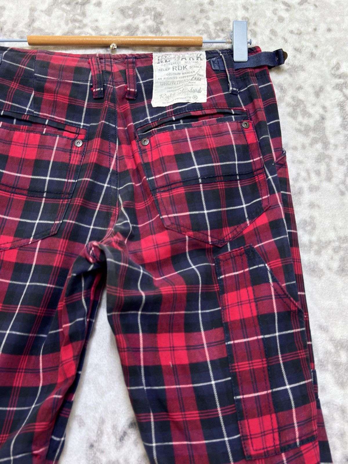 Japanese Brand Vintage Redark “LUS CHI ATRACT” Punk Tartan Plaid Pants Size US 27 - 9 Thumbnail