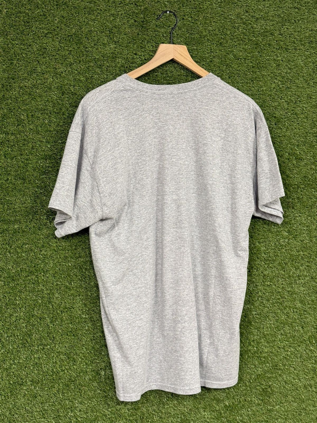 Vintage Vintage Lion's Den Basketball Sport Logo Tee Grey XL Size US XL / EU 56 / 4 - 4 Thumbnail