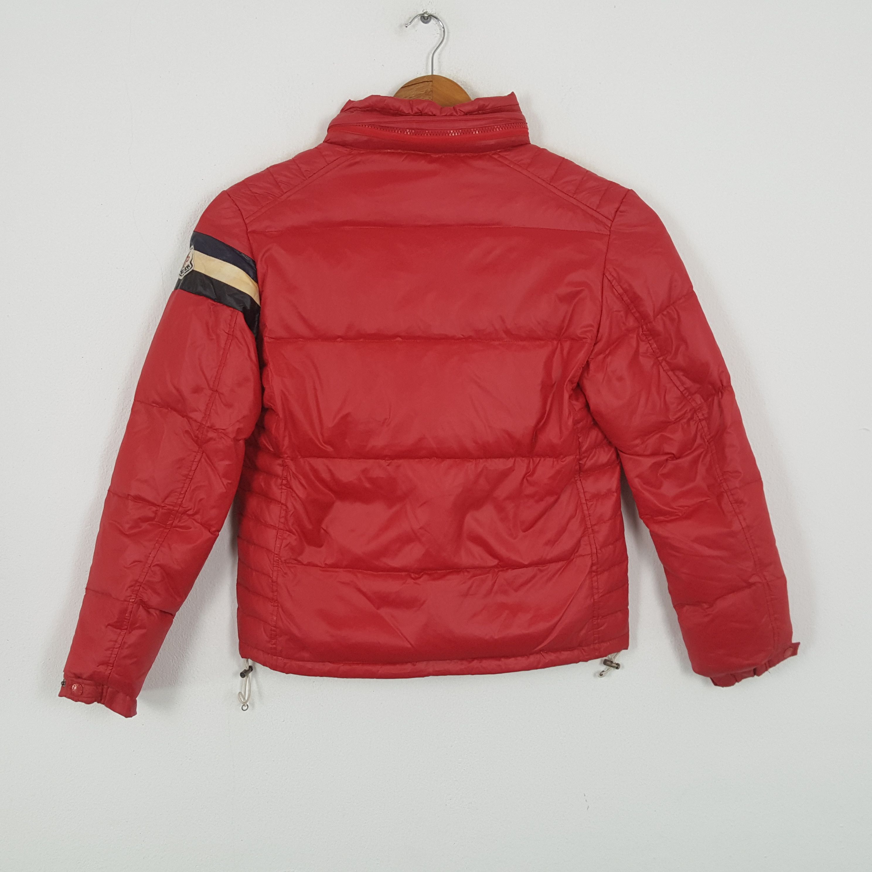 Vintage Vintage MONCLER Italian Fashion Brand Puffer Jacket Size US M / EU 48-50 / 2 - 3 Thumbnail
