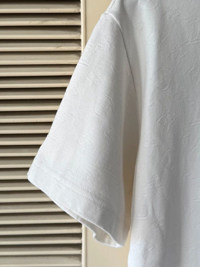 Louis Vuitton Louis Vuitton White dark grain full print short sleeve Size US S / EU 44-46 / 1 - 5 Thumbnail
