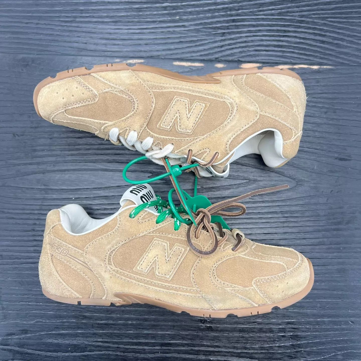 Miu Miu MIU MIU nb530 Light Taupe 36 Like New Size US 5.5 / IT 35.5 - 6 Thumbnail