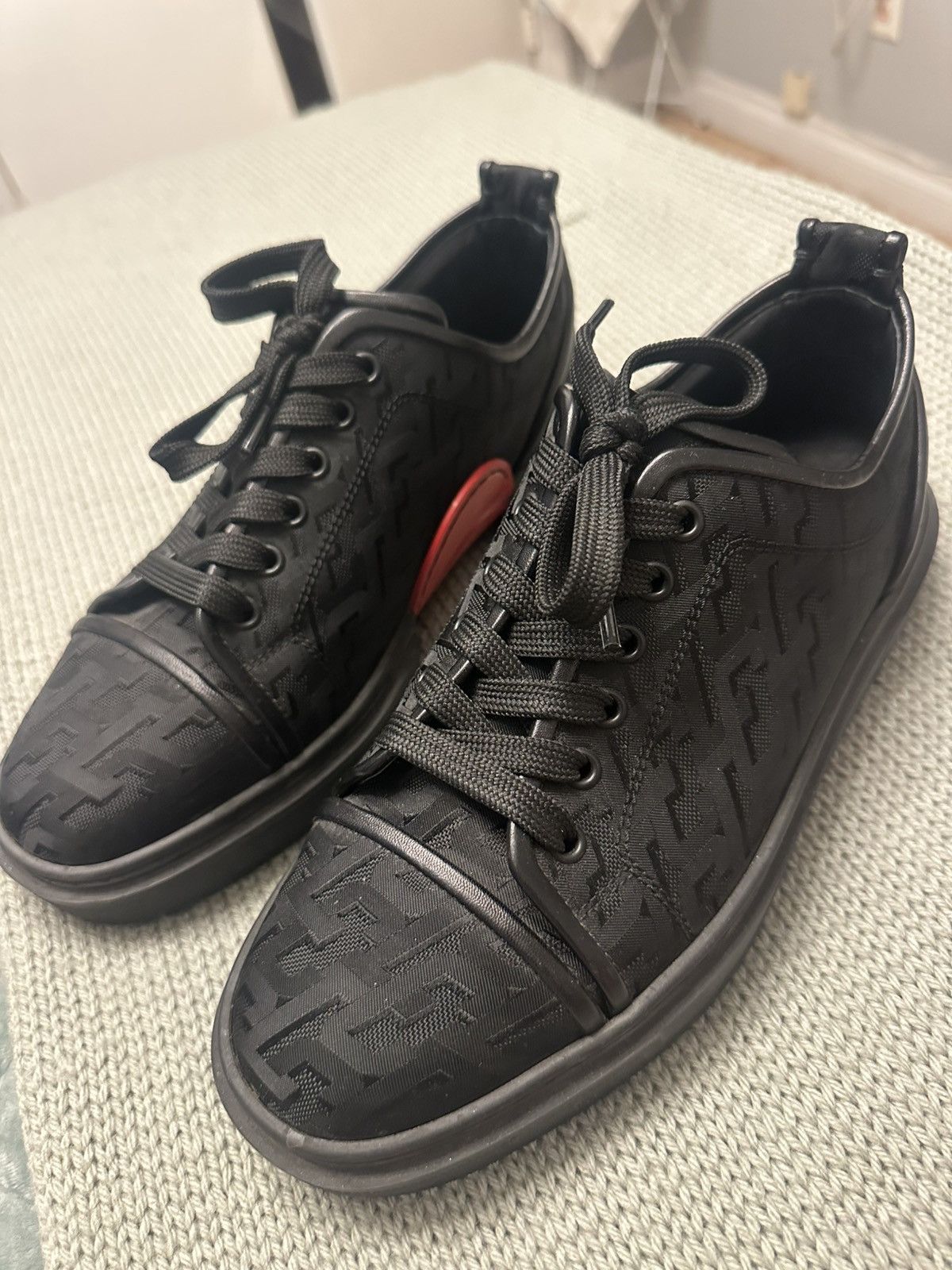 Christian Louboutin Red Bottom Sneakers Size US 8 / EU 41 - 2 Thumbnail