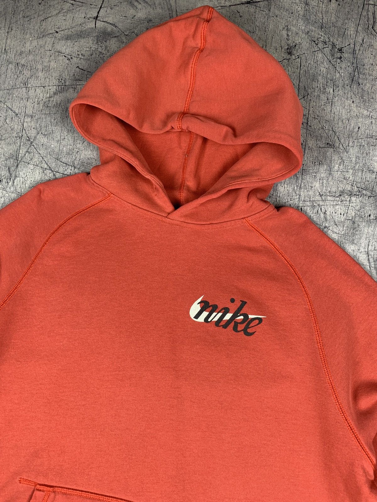 Nike Vintage Y2K Nike Swoosh Hoodie Big Logo Red Heavy Cotton Size US L / EU 52-54 / 3 - 6 Thumbnail