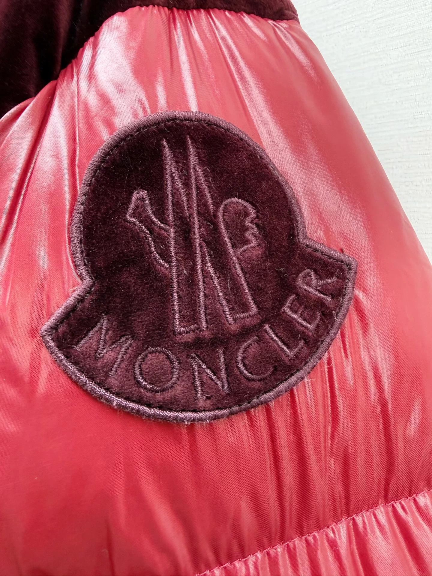 Moncler Moncler Women's new with tags down jacket 0 Size XS / US 0-2 / IT 36-38 - 2 Thumbnail