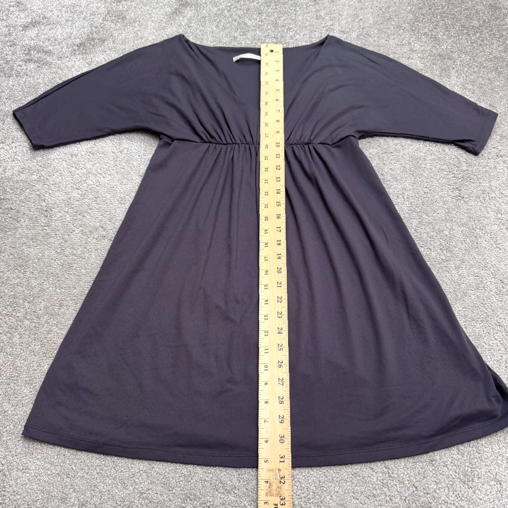 Susana Monaco Susana Monaco A-Line Ruched Mini Dress Womens L Dark Gray V-Neck Knit Stretch Short Sleeve Size L / US 10 / IT 46 - 7 Thumbnail