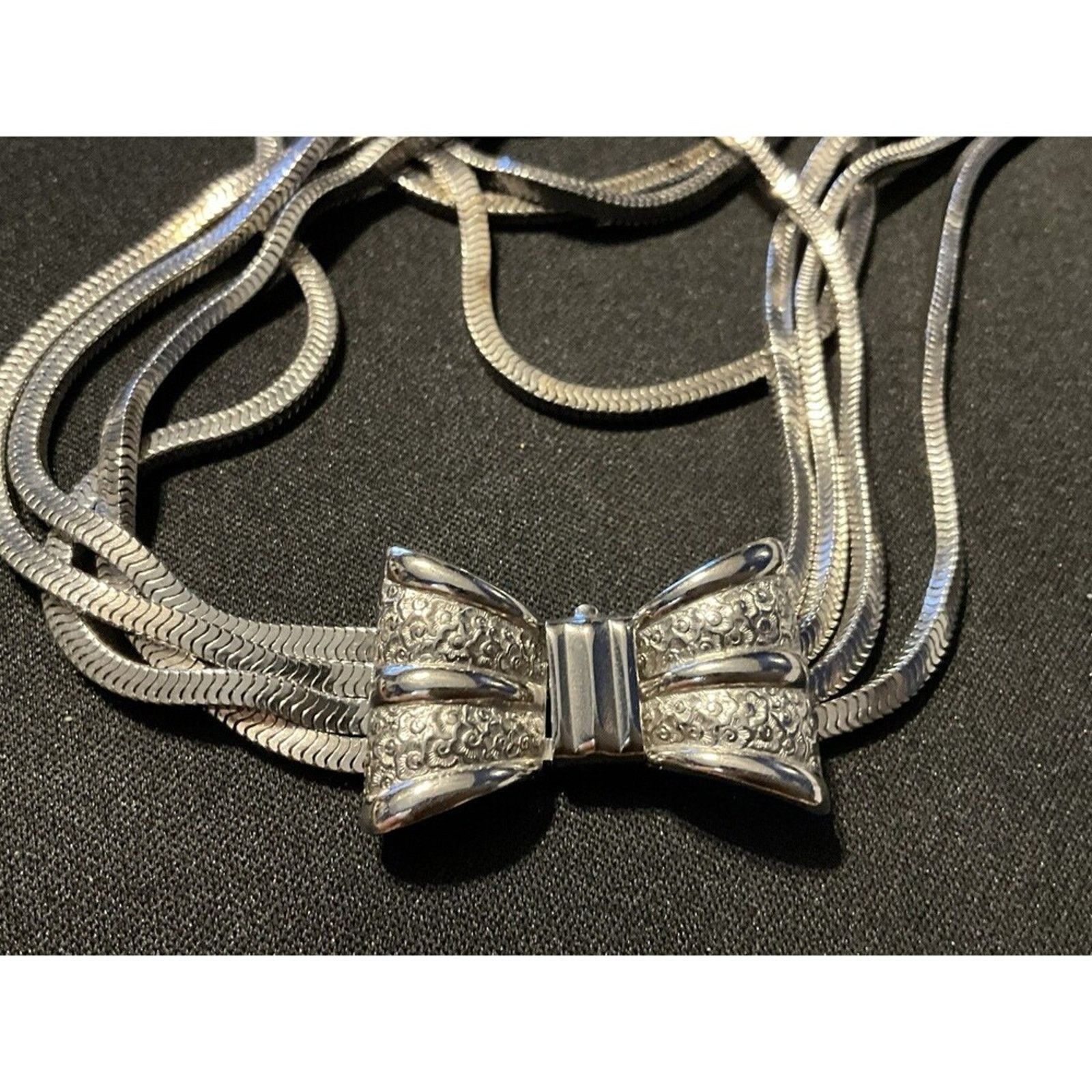 Other Lot Of 3 Silver Tone Necklaces All High Quality (Read Desc) Size ONE SIZE - 2 Thumbnail