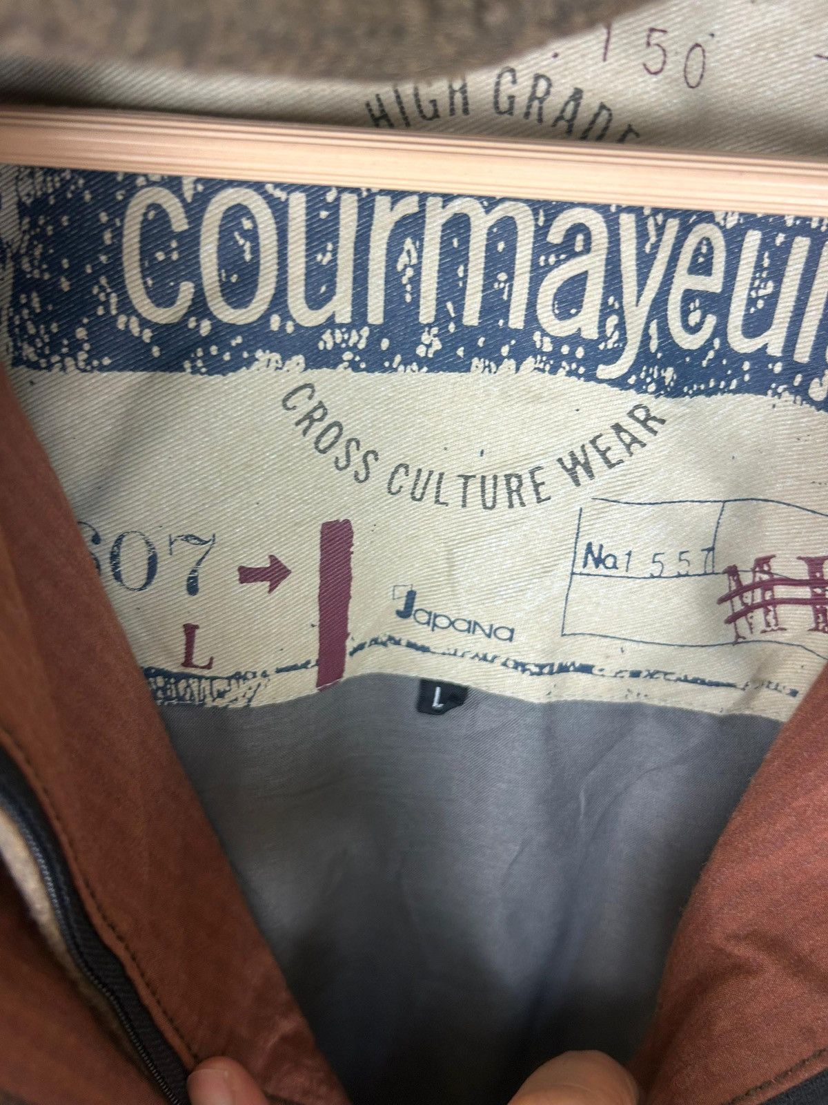 Vintage Vintage 90s Courmayeur anorak-style jacket Size US XL / EU 56 / 4 - 8 Thumbnail