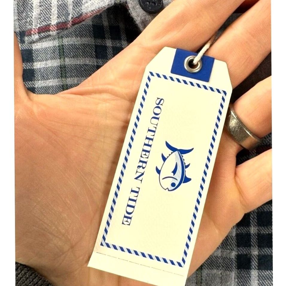 Southern Tide VINTAGE? No. Southern Tide Flannel Shirt Men M Grey Plaid Snap Button A1 Size US M / EU 48-50 / 2 - 2 Thumbnail