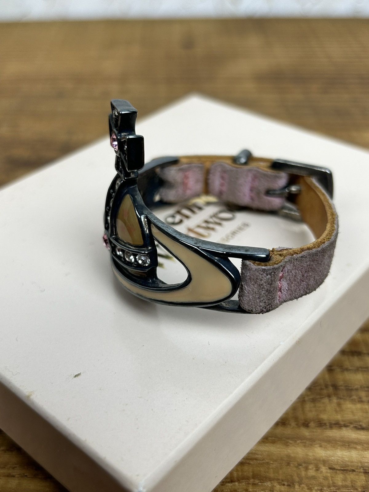 Vivienne Westwood 90s Vivienne Westwood 1996 Rosa Strass Orb Leather Bracelet Size ONE SIZE - 5 Thumbnail