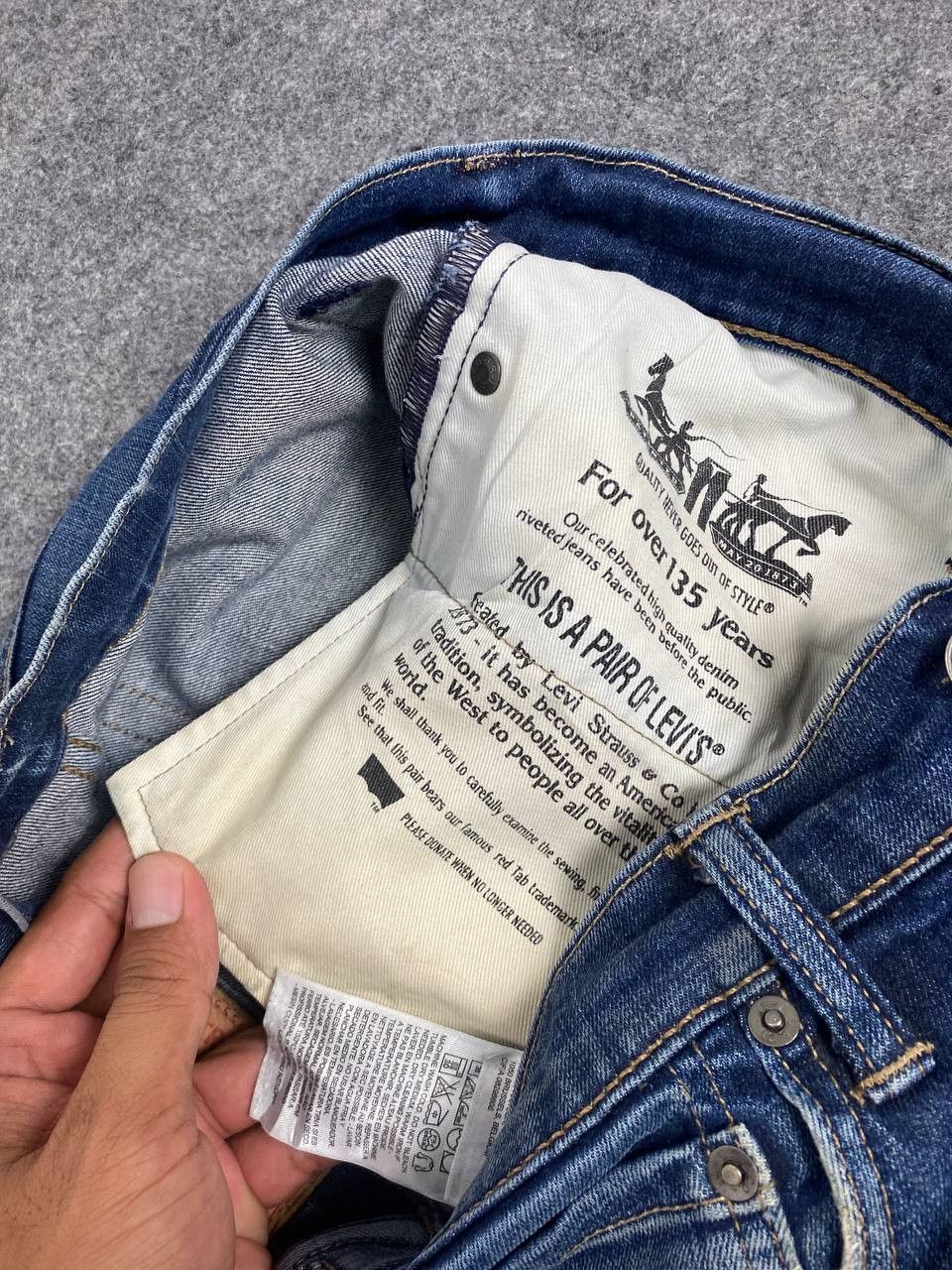 levis 527 bootcut flare distressed denim