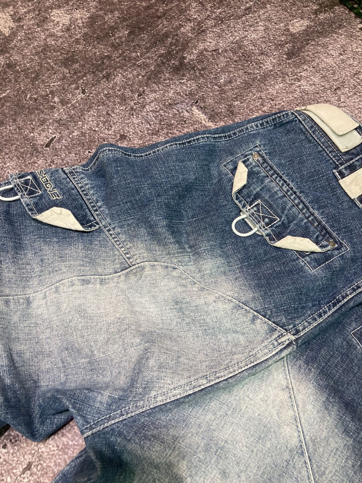 JNCO Vintage Y2K Fishbone Multi-pocket Flared Washed Jeans Pants Size US 30 / EU 46 - 16 Thumbnail