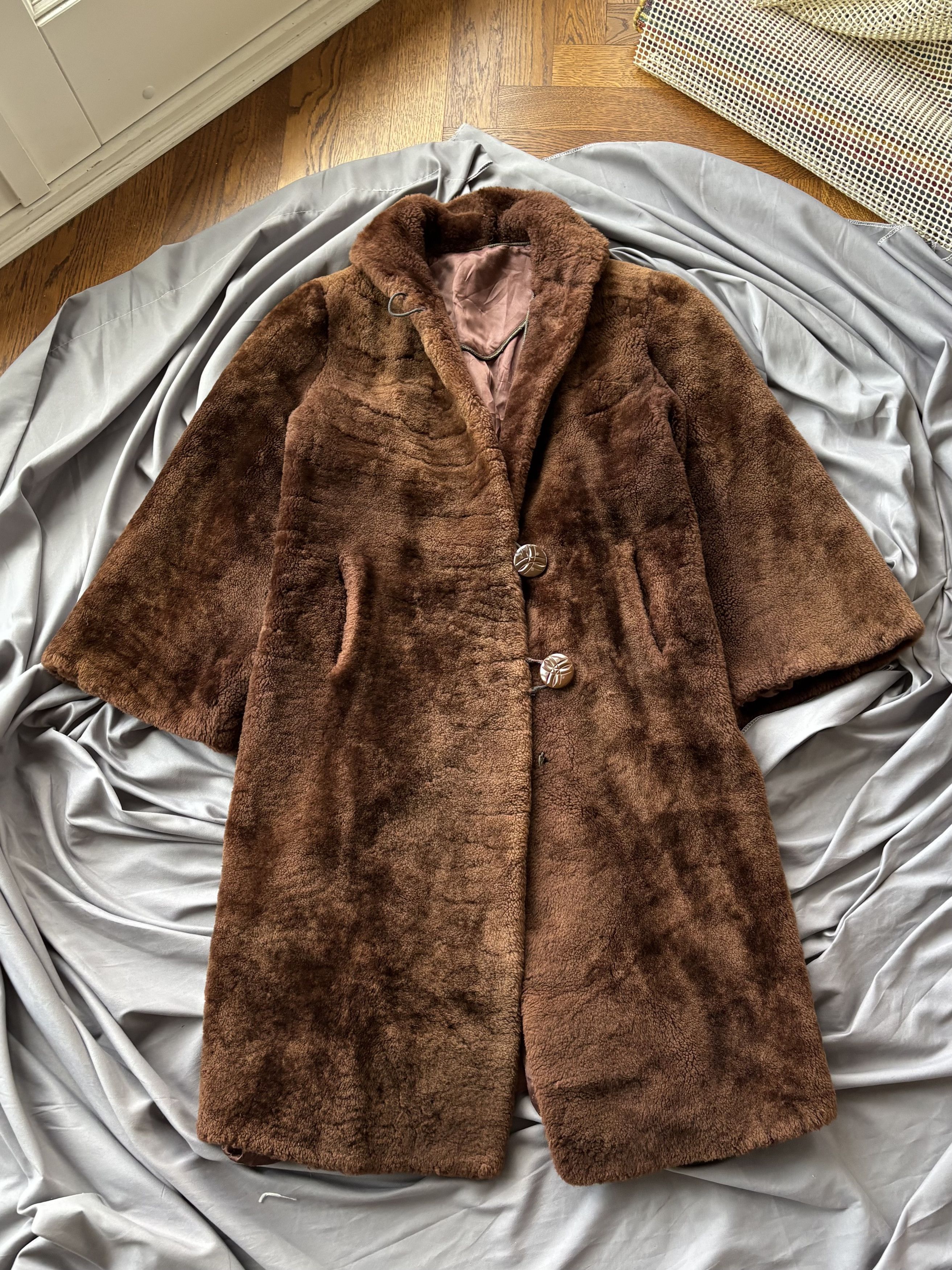 Vintage 1950s Fur Coat Vintage Sheared Beaver Long Trench Overcoat Size US XS / EU 42 / 0 - 6 Thumbnail