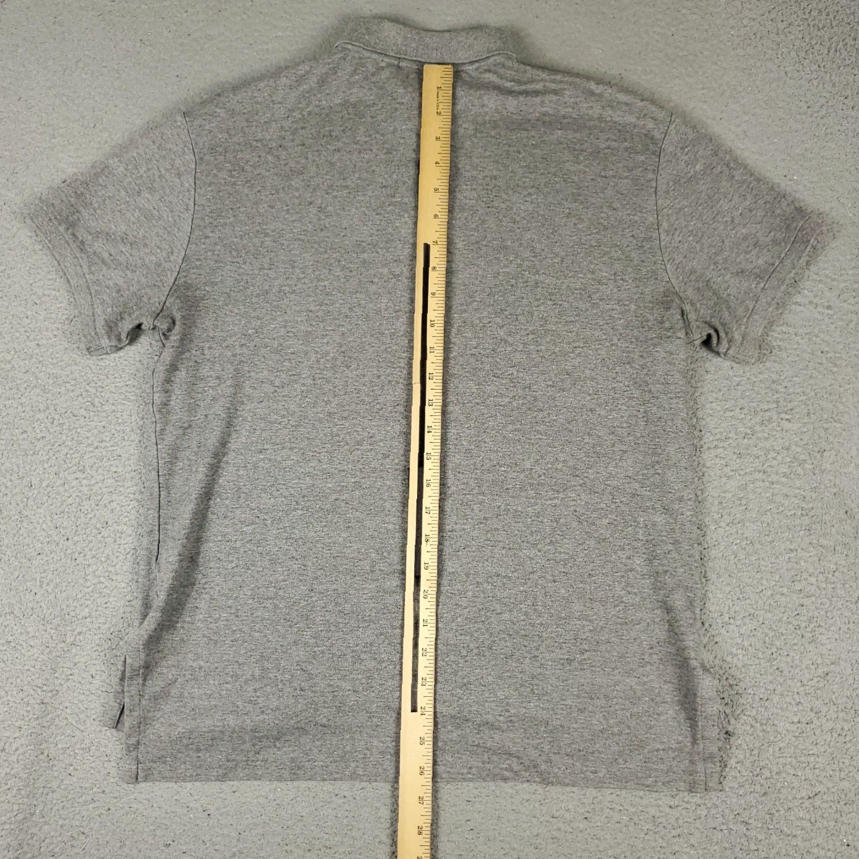 Ralph Lauren Ralph Lauren Polo Shirt Mens Medium Gray Custom Fit Pony Short Sleeve Shirt Polo Mens Gray Polo Shirt Regular Fit Button Collar Ladies? No. Size US M / EU 48-50 / 2 - 5 Thumbnail
