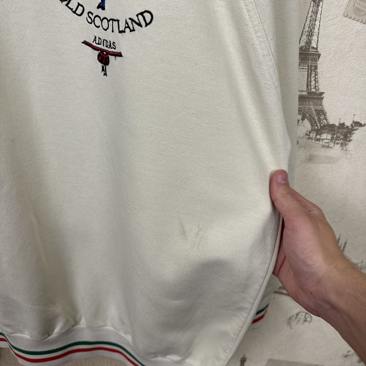 Adidas Vintage Adidas Old Scotland Sweartshirt Sz L Beige Mens Size US L / EU 52-54 / 3 - 19 Thumbnail