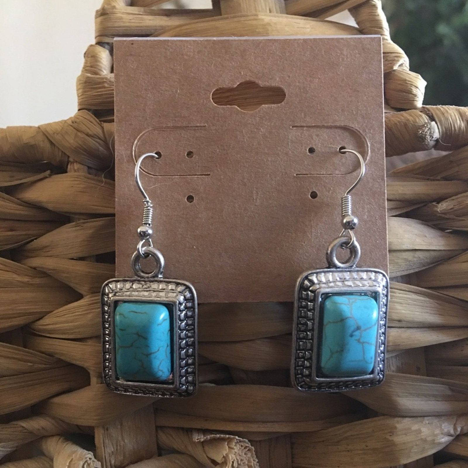 Jewelry Southwest Style Faux Turquoise Drop Earrings in Silver, Women's
