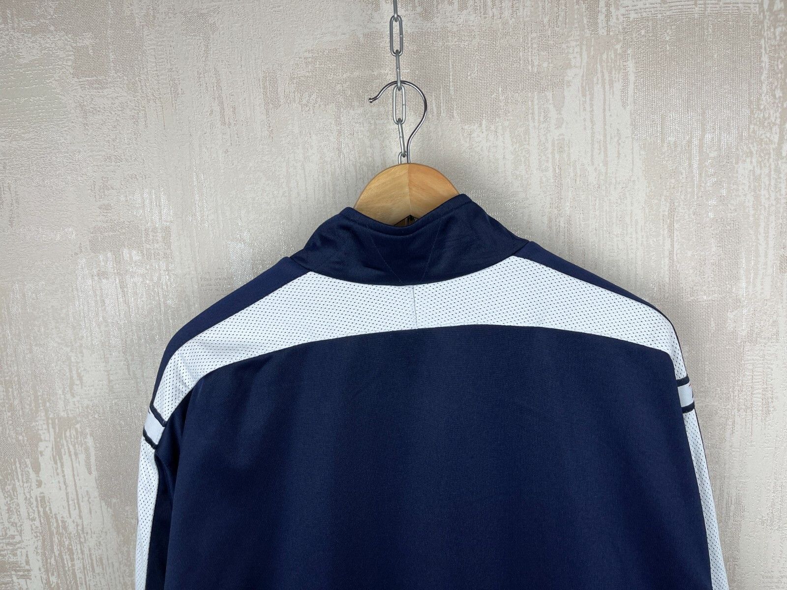 Reebok 90's Reebok Vintage Track Jacket Full Zip Size US L / EU 52-54 / 3 - 19 Thumbnail