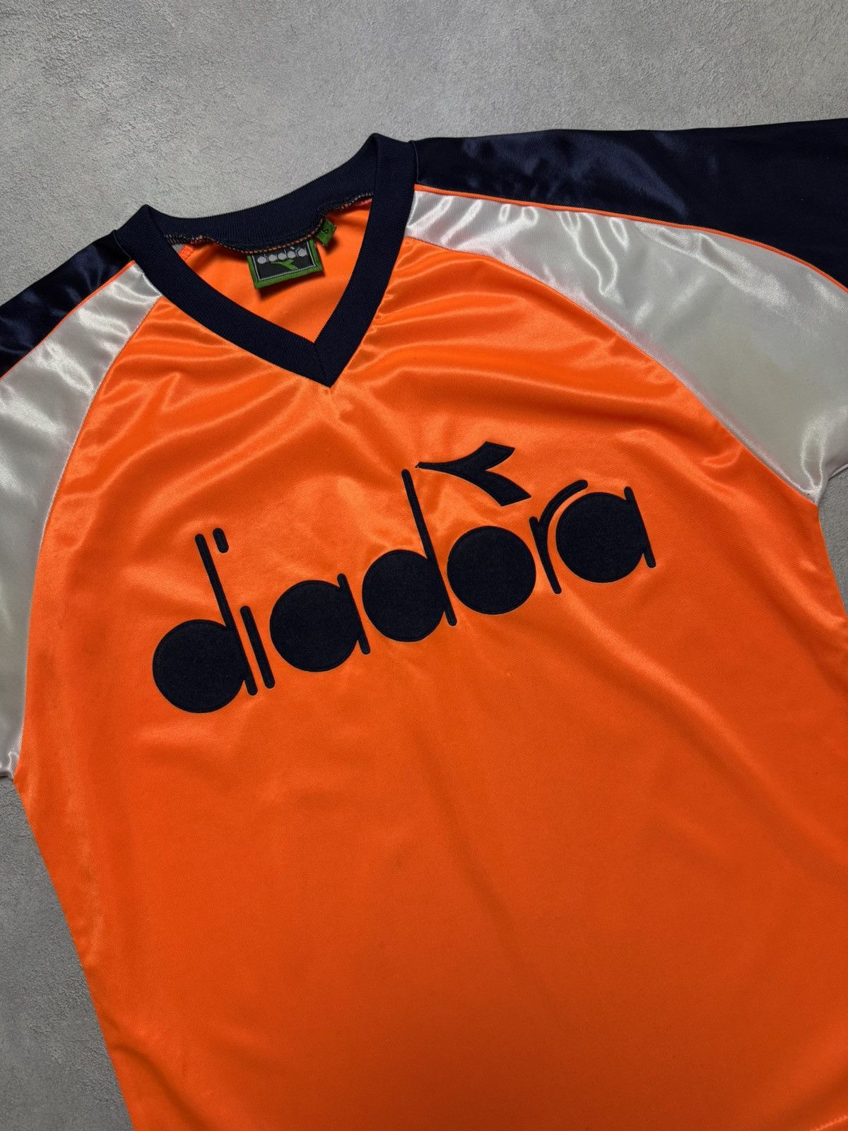 Diadora 1990s Vintage Diadora Football Shirt Soccer Jersey Big Logo Size US S / EU 44-46 / 1 - 3 Thumbnail