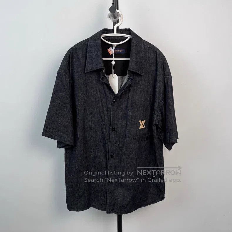Louis Vuitton Louis Vuitton Denim Lafite logo short sleeve shirt Size US XL / EU 56 / 4 - 1 Thumbnail